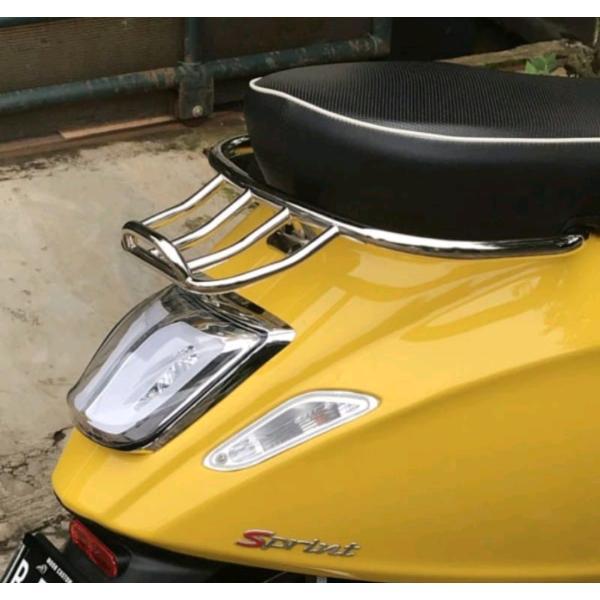 Vespa Primavera & sprint リアキャリア タンデムバー リアラック ベスパ